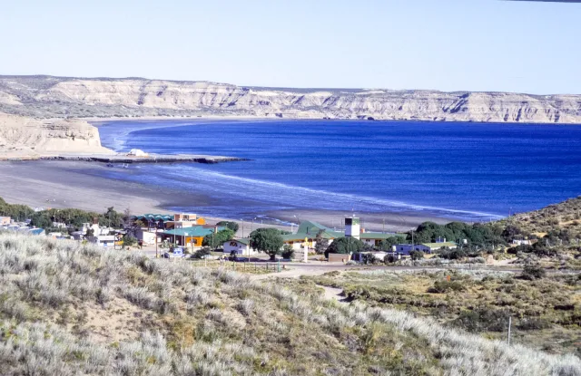 Whale watching in Piramides Bay, Valdes