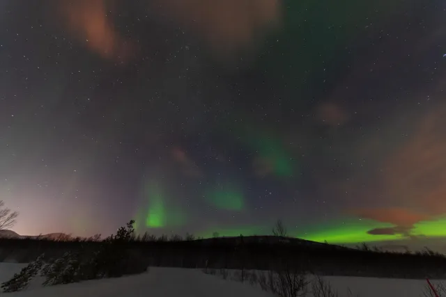 Polarlichter in den Lyngenfjorder Alpen am 70sten Breitengrad