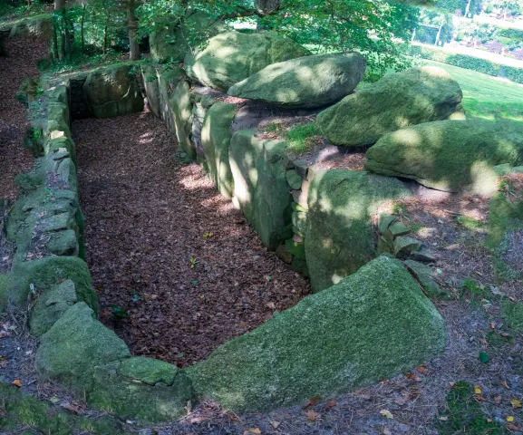 Large cairn at the Hünensteine near Werlte